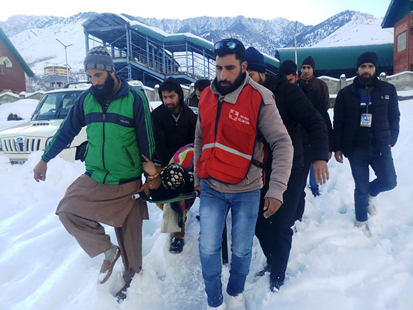 IRCS responds as heavy snowfall disrupts life in Jammu and Kashmir 22.02.2019 